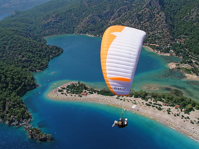 paragliding 1220001 640